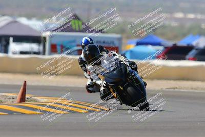 media/Oct-09-2022-SoCal Trackdays (Sun) [[95640aeeb6]]/Turn 2 (1110am)/